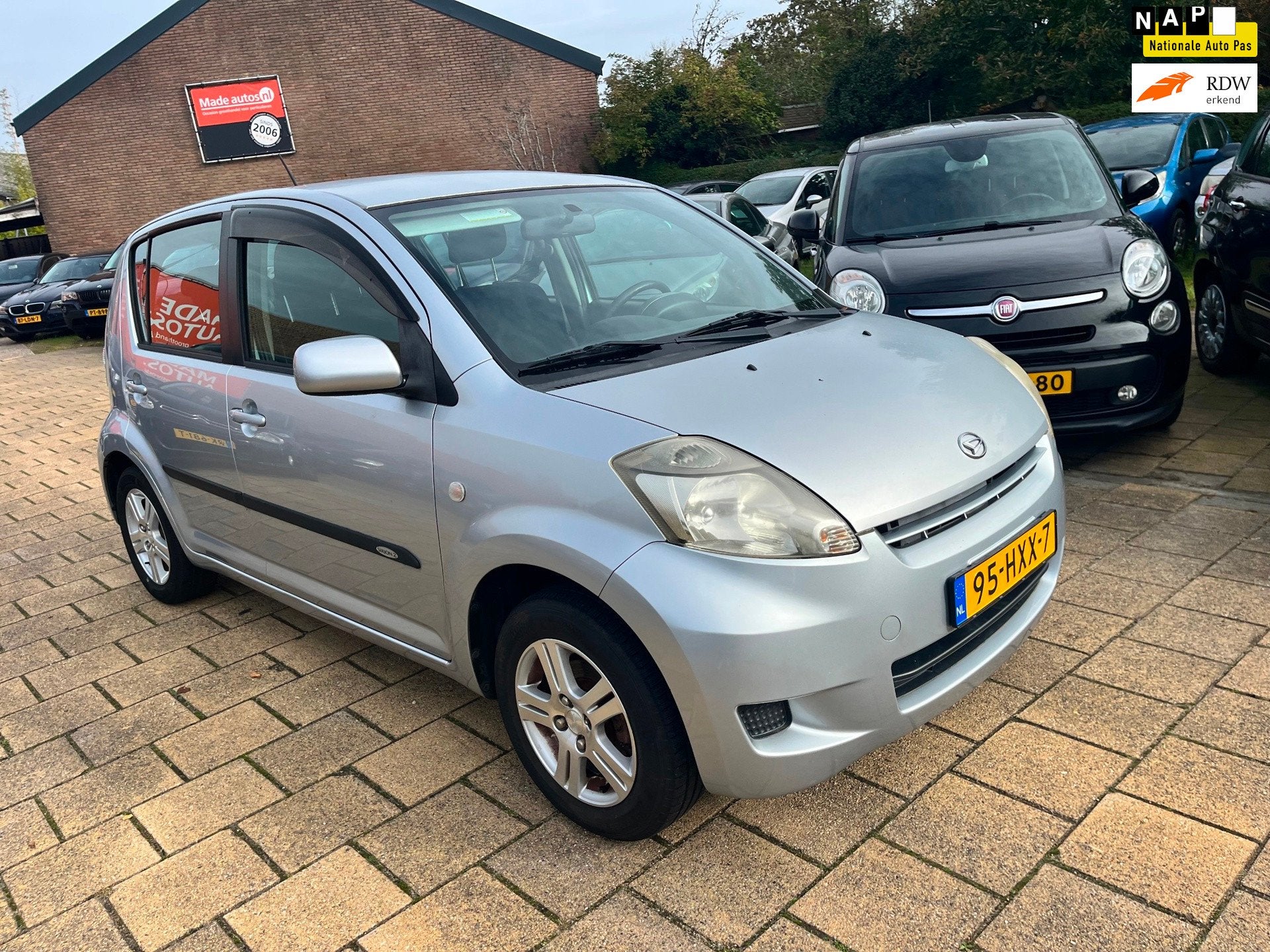 Daihatsu Sirion 2 1.3-16V Sport / 127.000 km airco apk!, Auto's, Gebruikt, 31 €/maand, 4 cilinders, Bedrijf