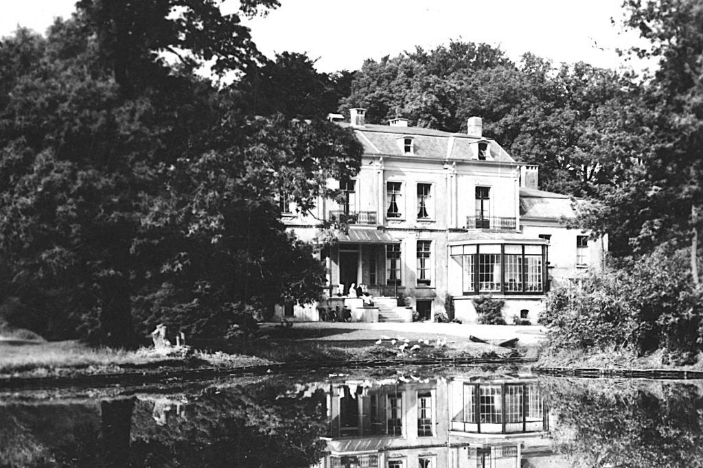 968561	Eerbeek	t Huis te Eerbeek	Gld 1957, Ophalen of Verzenden, 1940 tot 1960, Gelopen, Gelderland