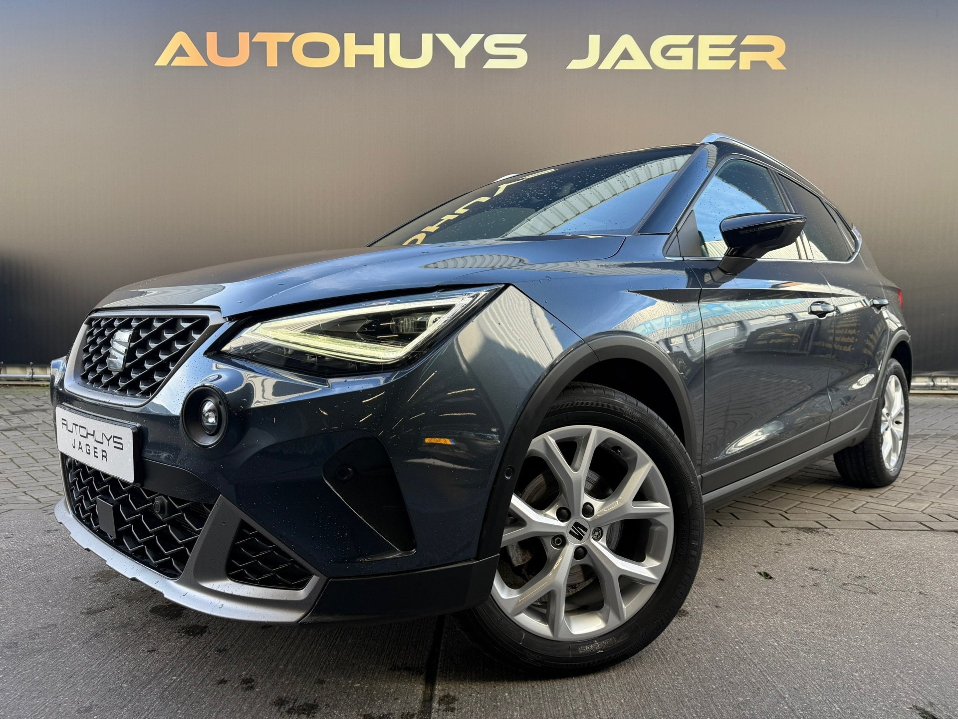 SEAT Arona 1.0 TSI FR Automaat Carplay Sensoren Camera Alcan, Auto's, Seat, Gebruikt, Arona, Origineel Nederlands, Bedrijf