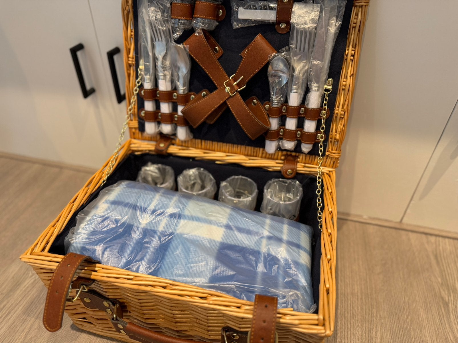 Nieuw! Picnkickmand, Hobby en Vrije tijd, Picknickmanden, Ophalen of Verzenden, Nieuw