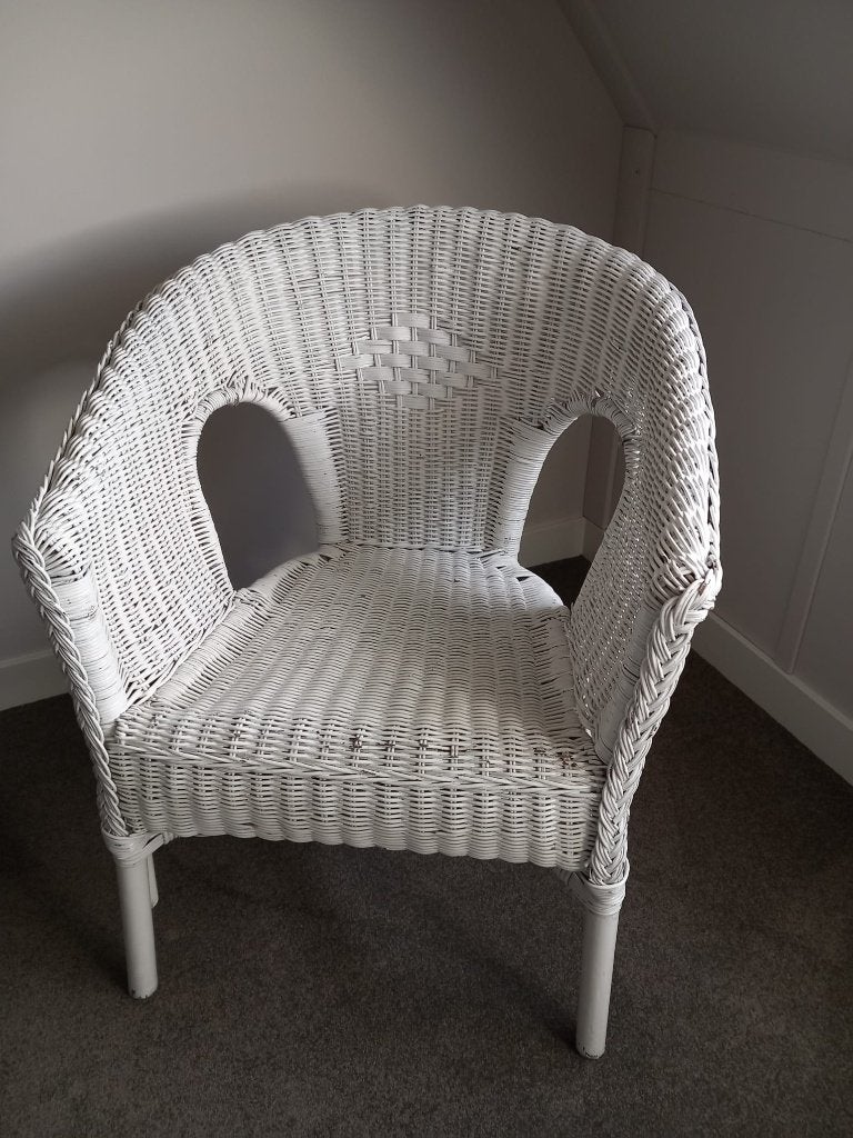 Witte rieten stoel., Ophalen, Gebruikt, Stoel(en)