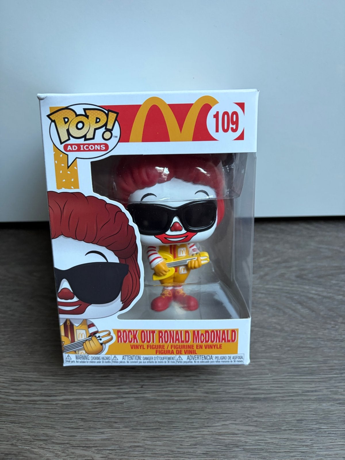 Funko Pop! Ad Icons Ronald McDonald Rock Out #109, Ophalen of Verzenden, Zo goed als nieuw