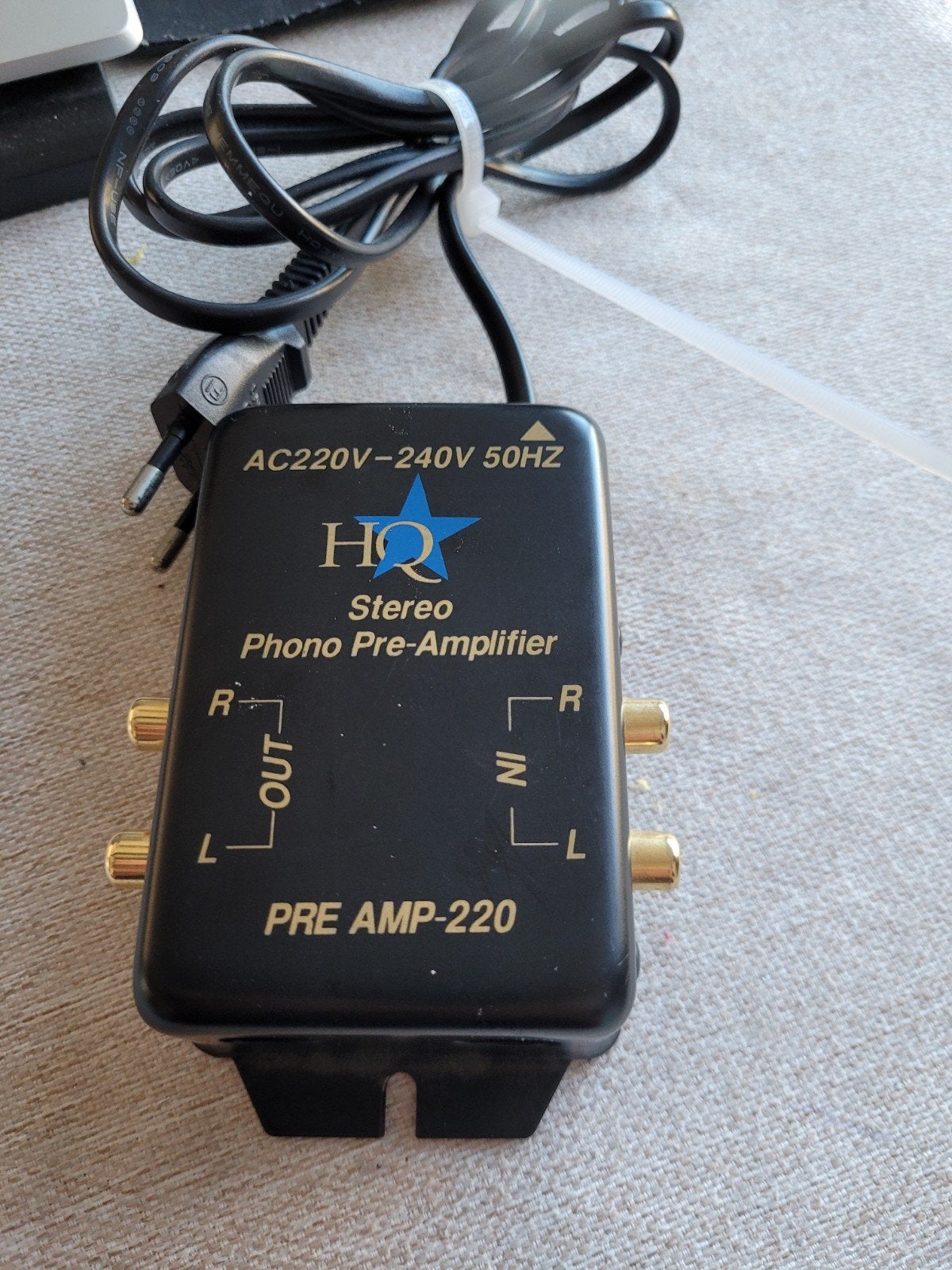 HQ Stereo Phono Voorversterker PRE AMP-220, Overige merken, Ophalen of Verzenden, Zo goed als nieuw, Minder dan 60 watt