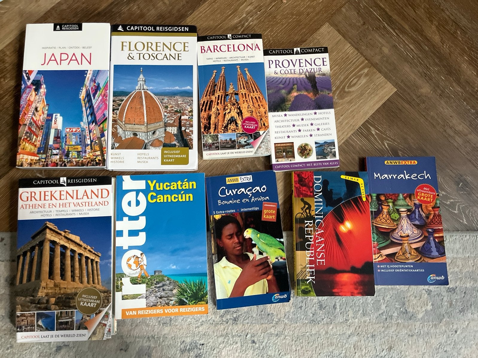 Reisgidsen: Griekenland, Japan, Florence, Barcelona, Provenc, Gelezen, Capitool, Europa, Ophalen of Verzenden
