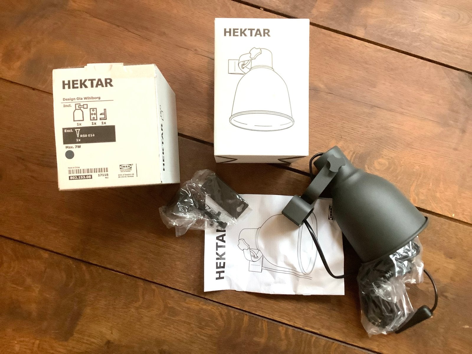 2x IKEA Hektar wandlamp/spot - Donkergrijs, E14 fitting, Metaal, Grijs, Industrieel, E14 (klein)