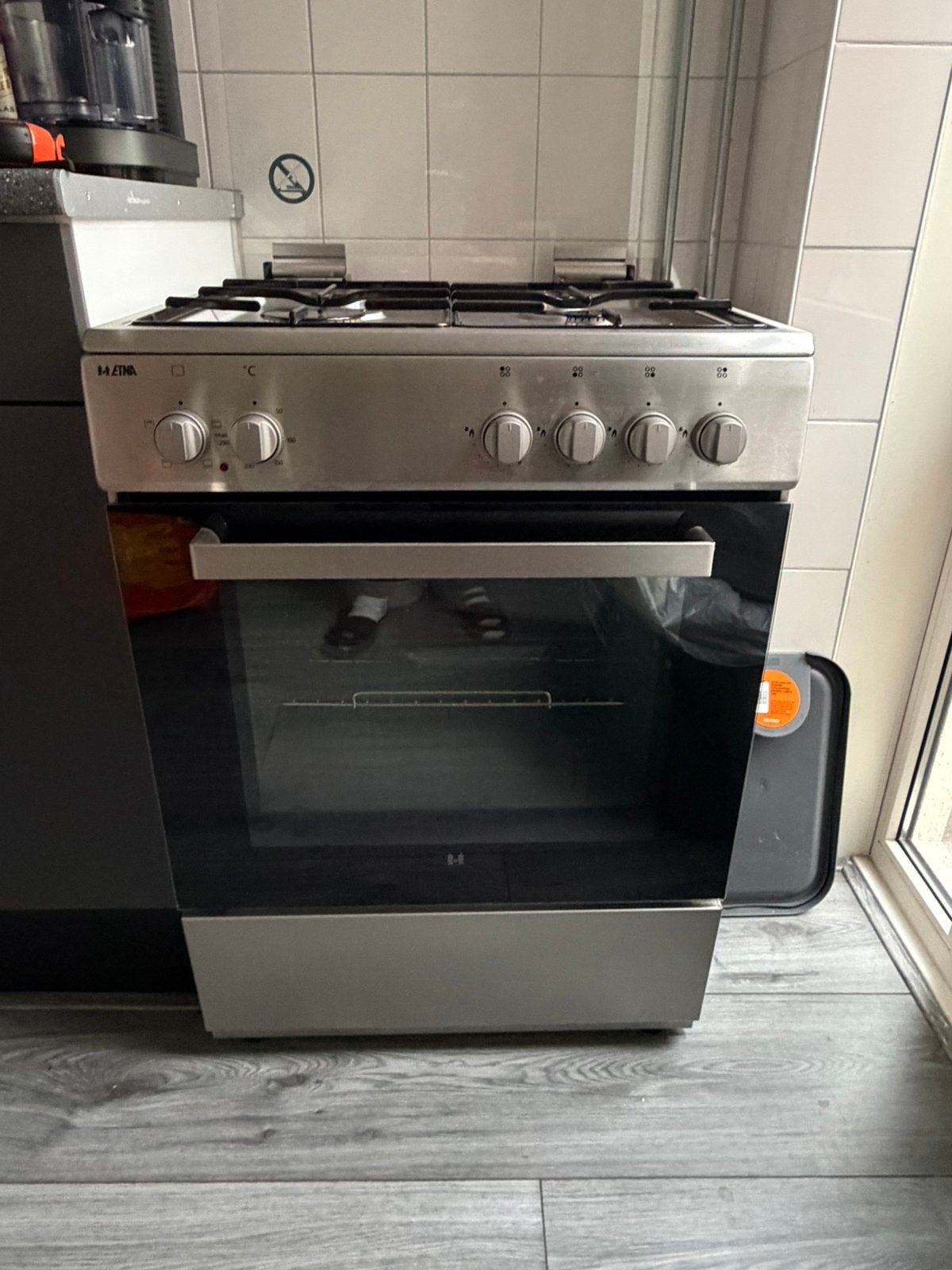 Edna gasfornuis met oven FGV160RVS, Zo goed als nieuw, Gas, Vrijstaand, 85 tot 90 cm