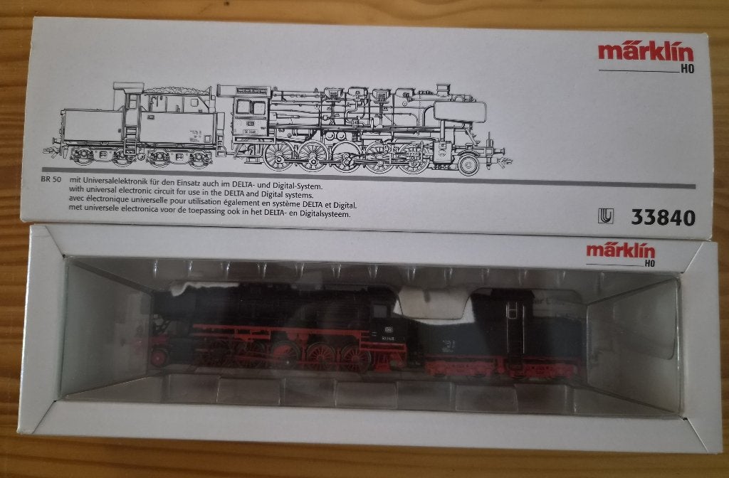 Märklin stoomlocomotief 33840, Hobby en Vrije tijd, Modeltreinen | H0, Ophalen, Wisselstroom, Locomotief, Zo goed als nieuw