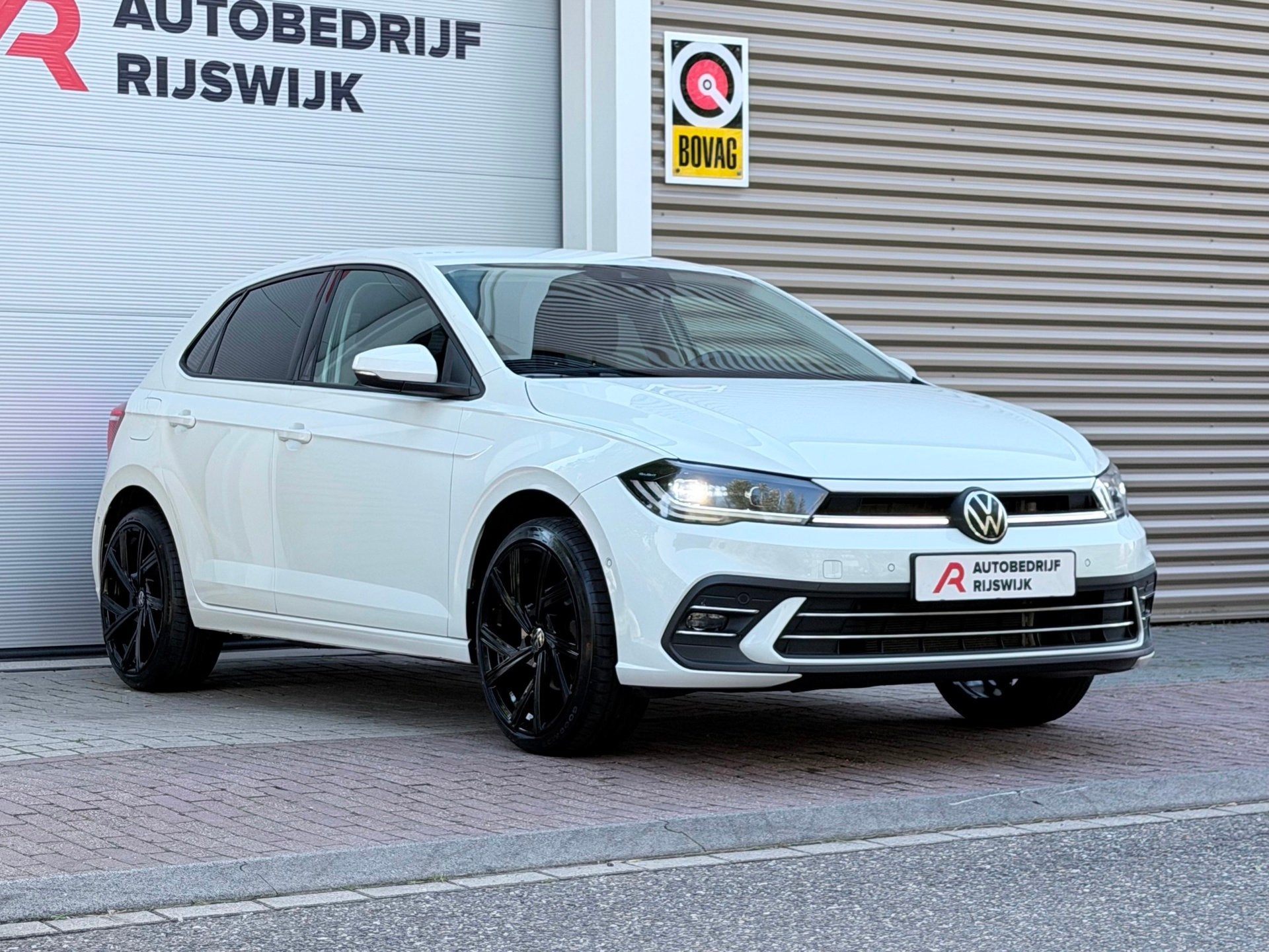 Foto 8 van Volkswagen Polo 1.0 TSI Highline IQ.Light/AppleCar/Blindspot