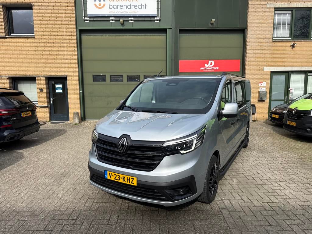 Renault Trafic  2.0 dCi 170pk L2h1 12- 2024 Grijs Automaat, Auto's, Bestelauto's, Stof, Navigatiesysteem, 4 cilinders, Renault