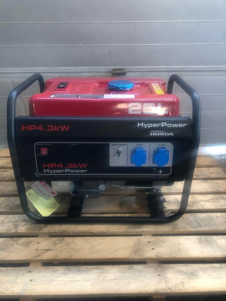 HyperPower HP4.3kW Benzine Aggregaat - Honda Motor, Ophalen of Verzenden, Gebruikt, Minder dan 5 kVA, Benzine