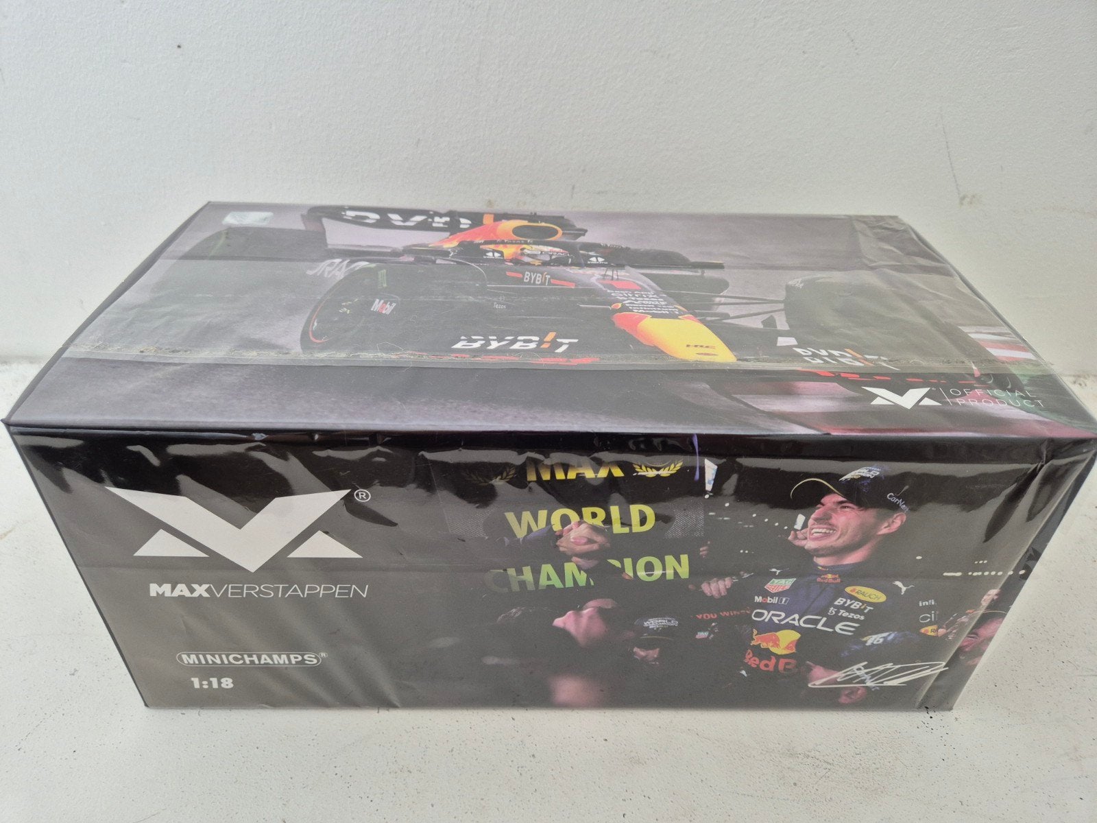 MAX VERSTAPPEN 1:18 WORLD CHAMPION JAPAN 2022 RB18 COMPLEET, Hobby en Vrije tijd, Modelauto's | 1:18, Ophalen, Nieuw, Auto, MiniChamps