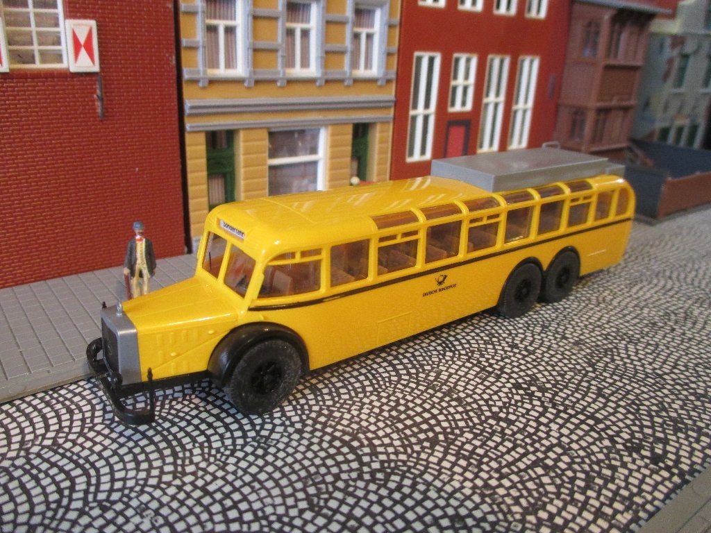 1938 Mercedes Benz O10000 - Brekina Deutsche Bundespost, Hobby en Vrije tijd, Ophalen of Verzenden, Zo goed als nieuw, Bus of Vrachtwagen