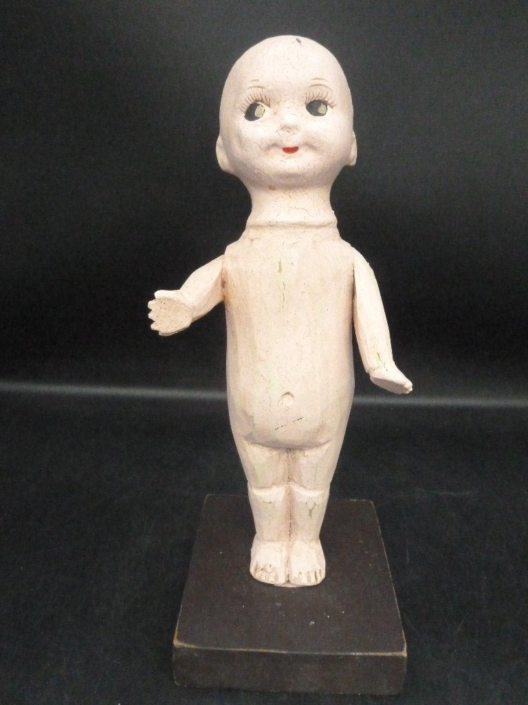 Handgekerfde houten Kewpie pop, Verzamelen, Poppen, Ophalen of Verzenden, Zo goed als nieuw, Pop