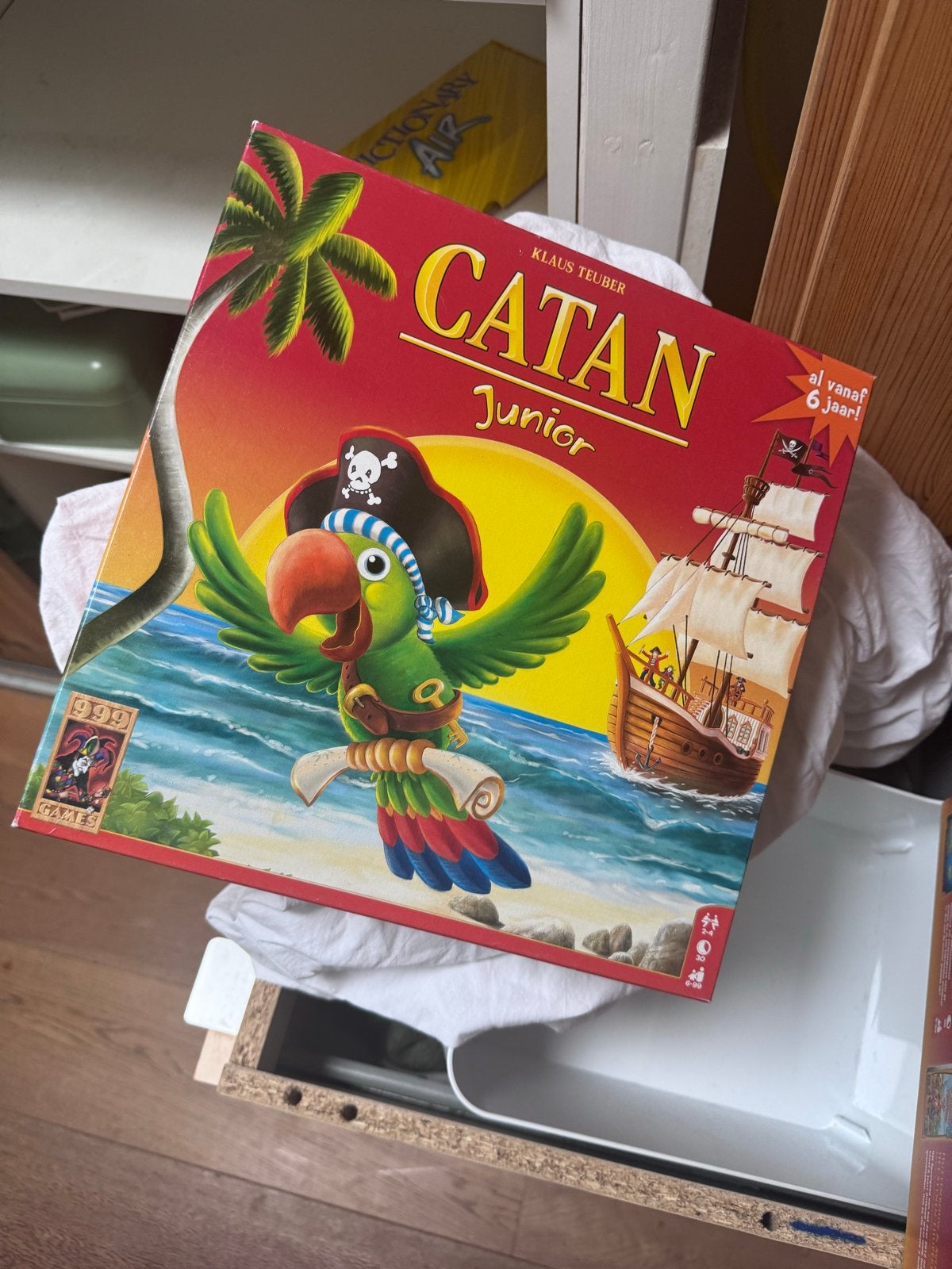 Catan Junior Bordspel - Avontuur voor Jonge Piraten, Drie of vier spelers, Ophalen, Zo goed als nieuw