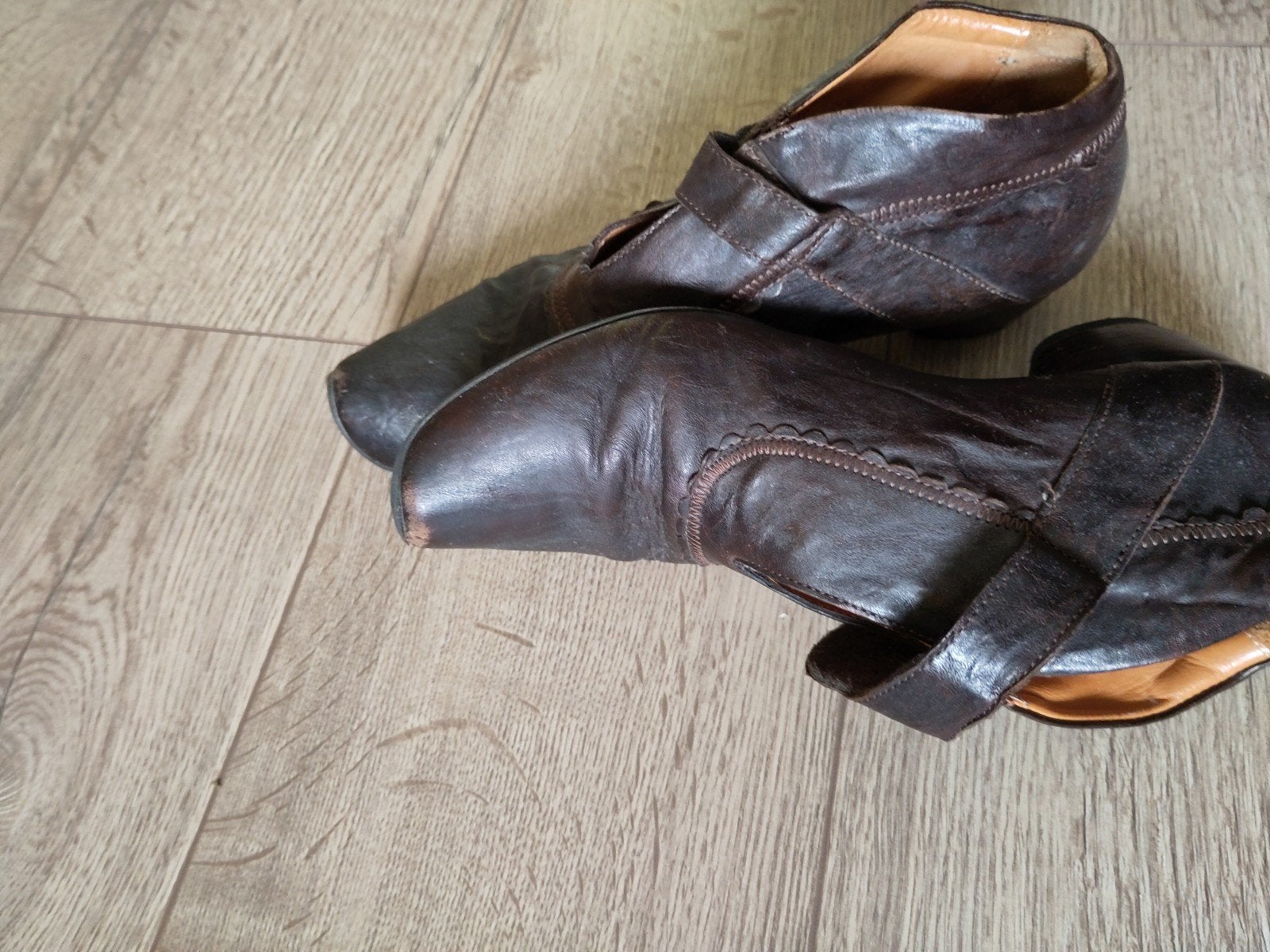 Think schoenen Mt 41, Ophalen, Zo goed als nieuw