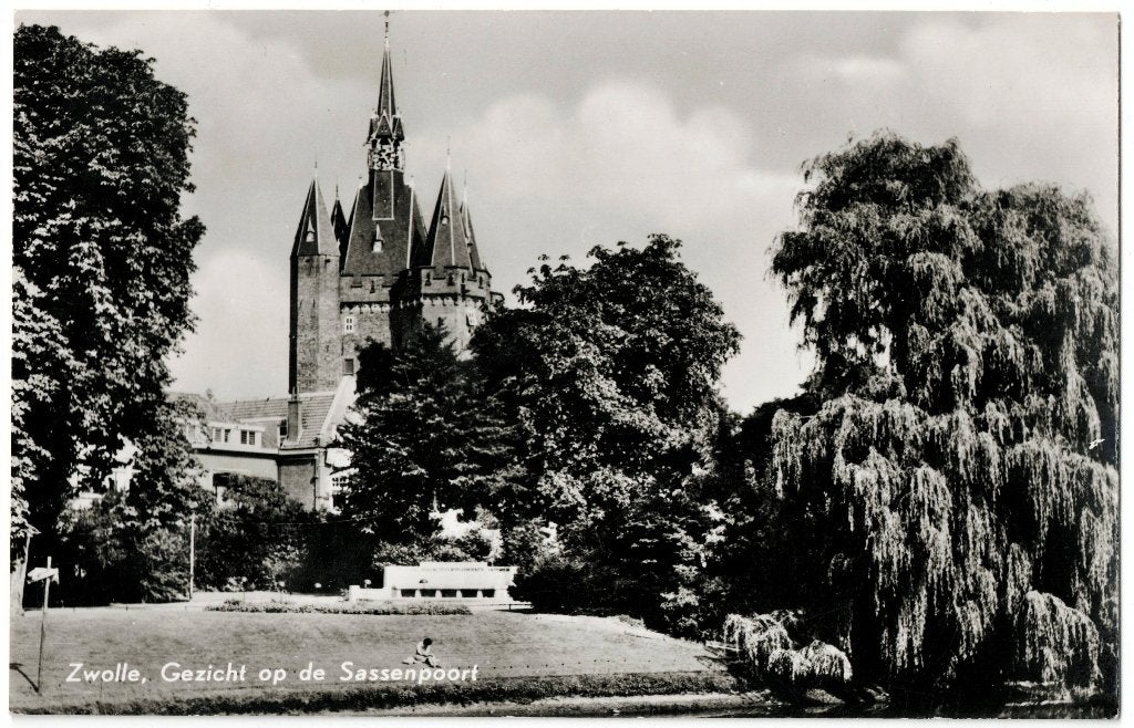 Zwolle (ov), gezicht op de sassenpoort, gelopen 1964,, Verzenden, 1960 tot 1980, Gelopen, Overijssel