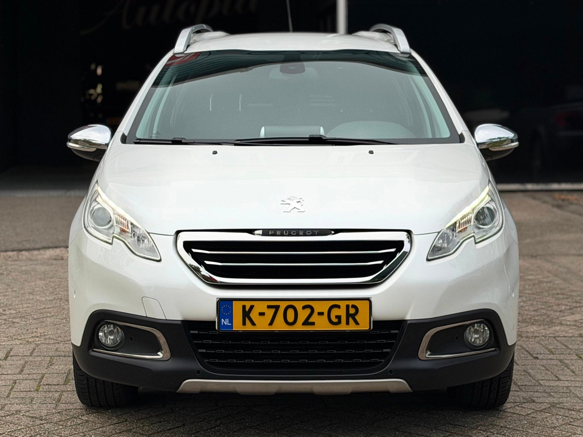 Peugeot 2008 1.2 PureTech Crossway AUTOMAAT ANDROID/NAVI/CRU, Auto's, Euro 5, 450 kg, Zwart, 1199 cc