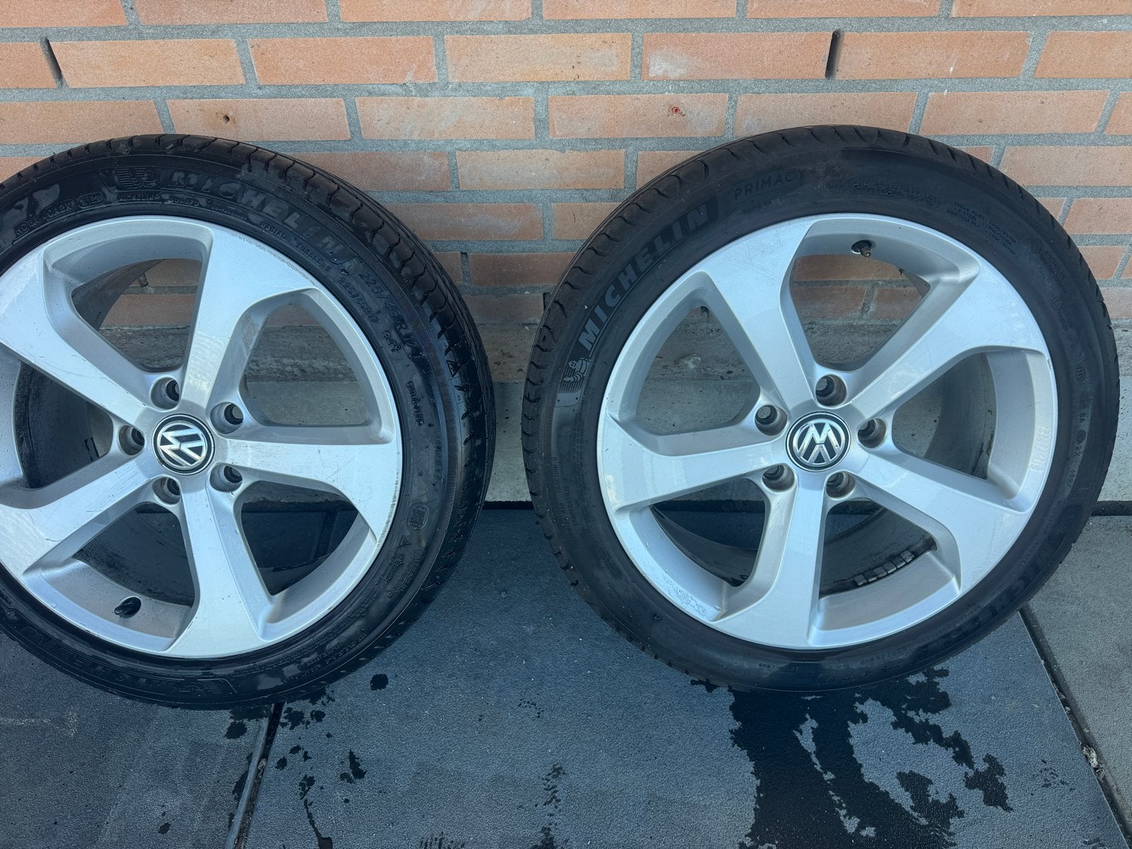 VW GTI 17 inch velgen met Michelin Primacy 2 banden, Auto-onderdelen, Banden en Velgen, Ophalen, Gebruikt, Banden en Velgen, 17 inch