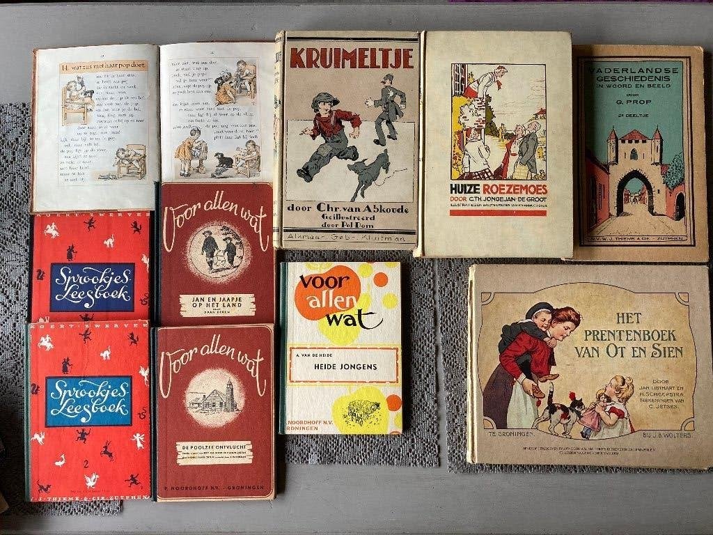 collectie ouderwetse kinderboeken, Boeken, Geschiedenis | Vaderland, Ophalen of Verzenden, 20e eeuw of later, Gelezen