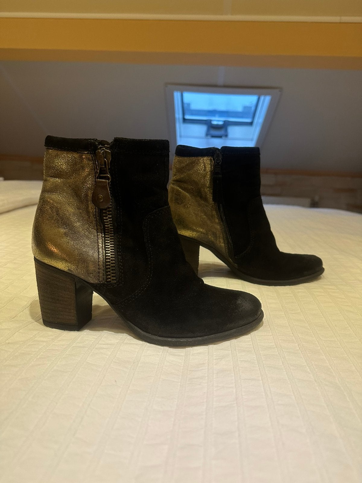 Korte Dames Laarzen,echt leer,merk MJUS,maat 37, Kleding | Dames, Schoenen, Zwart, Lage of Enkellaarzen, Ophalen of Verzenden