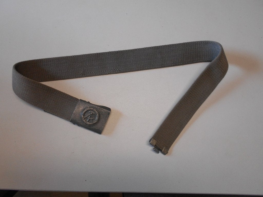 Riem DDR NVA, Ophalen of Verzenden, Landmacht, Duitsland, Kleding of Schoenen