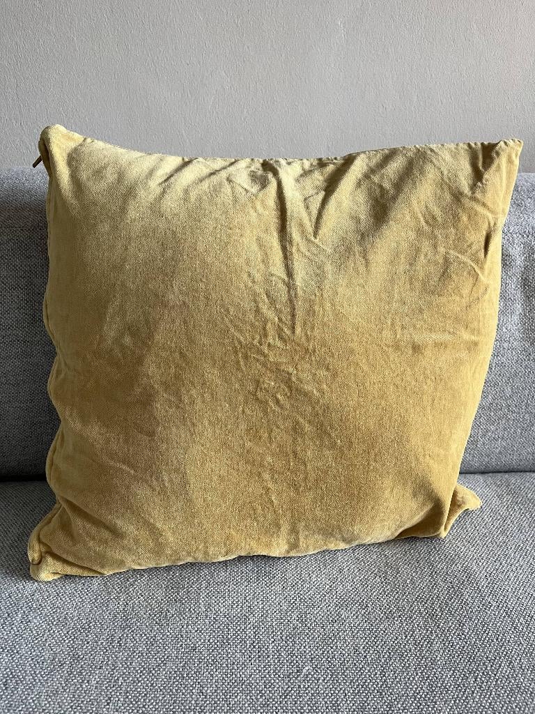 IKEA kussenovertrek 50x50 geel (evt. met binnenkussen), Ophalen, Gebruikt, Geel, Vierkant