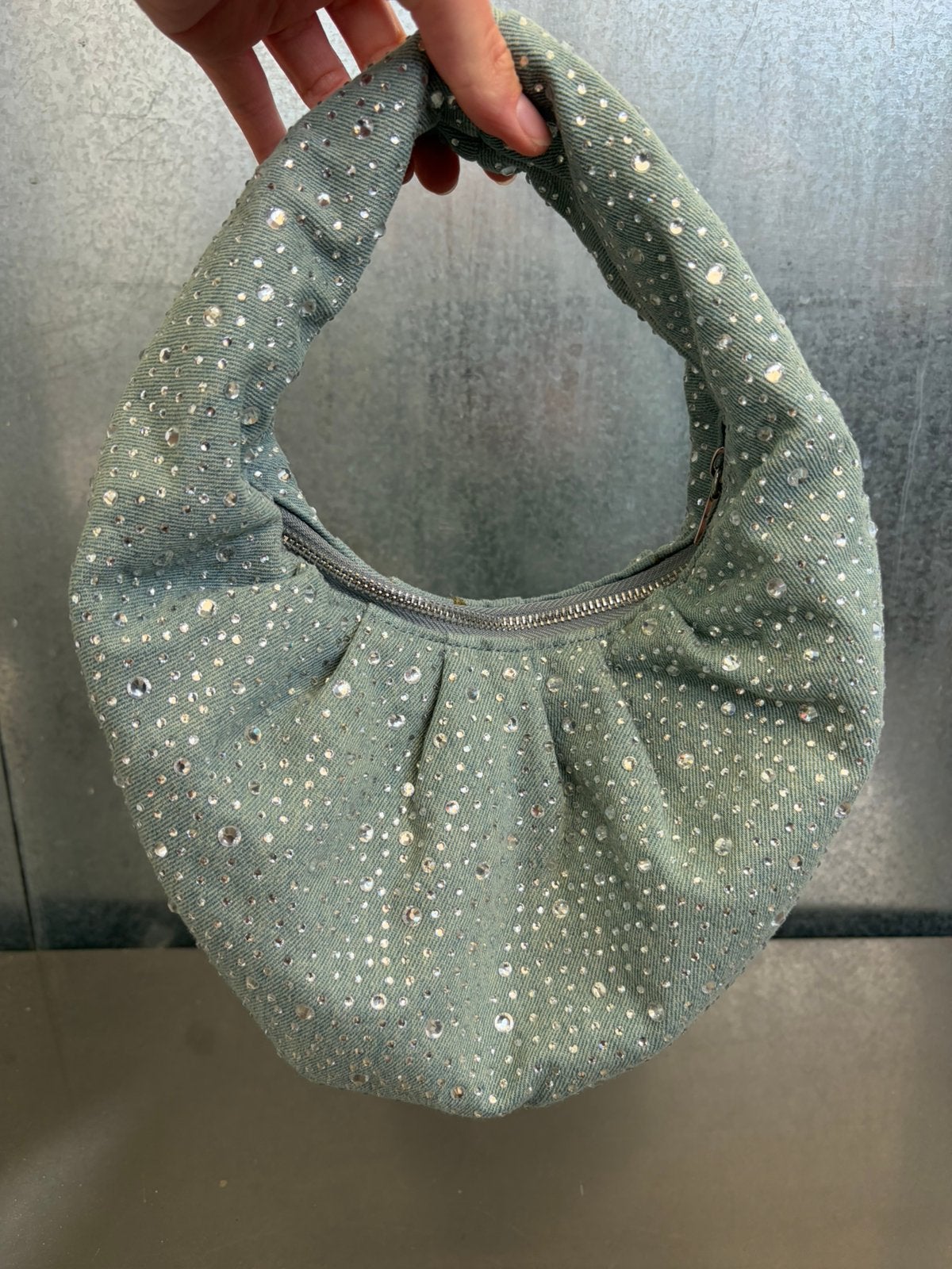 Spijker tas bag banana strass diamanten Zara ovaal denim, Ophalen of Verzenden, Zo goed als nieuw, Blauw, Schoudertasje