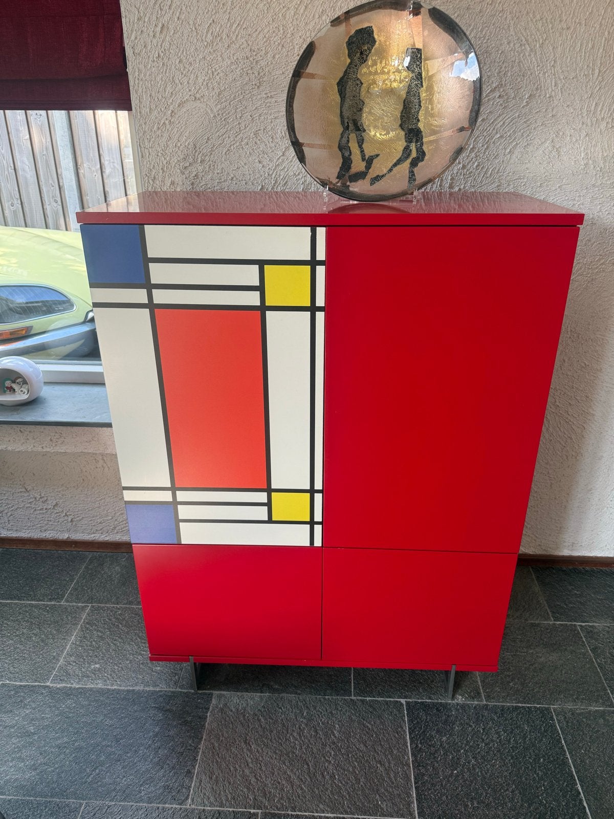 Mondriaan-stijl TV-meubel/kast - Rood, Wit, Blauw, Geel, Huis en Inrichting, Kasten | Televisiemeubels, Ophalen, Overige materialen