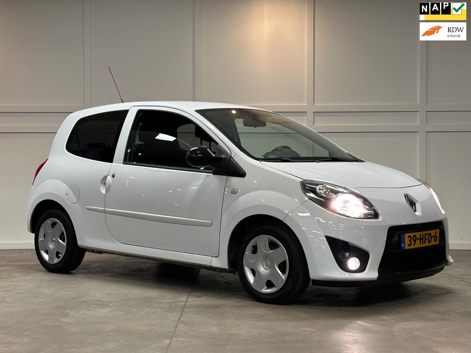 Renault Twingo 1.2 Night & Day / Airco / Cruise /, Auto's, Voorwielaandrijving, 31 €/maand, 4 cilinders, 4 stoelen