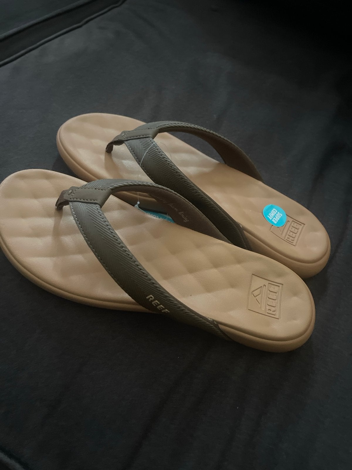 Reef slippers - Nieuw en comfortabel, Verzenden, Nieuw, Bruin, Slippers