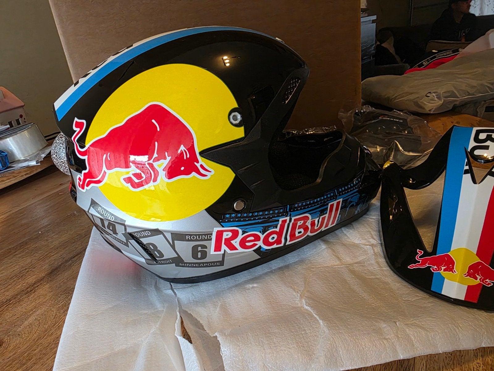 redbull racehelm, Ophalen of Verzenden, Nieuw, Medium, Redbull