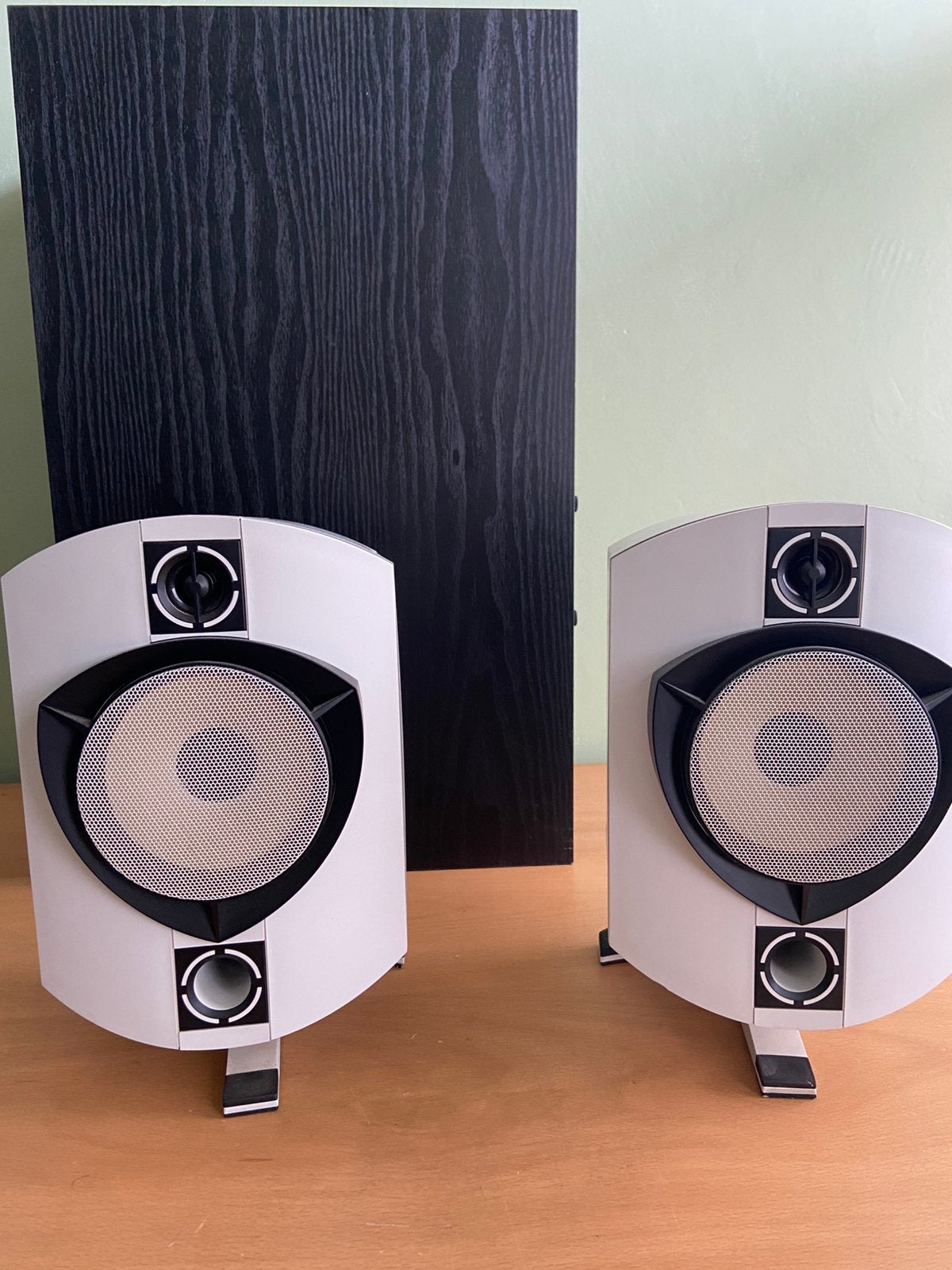 B&W Solid Rock speakers (150W) + Subwoofer, Ophalen, Zo goed als nieuw, Subwoofer