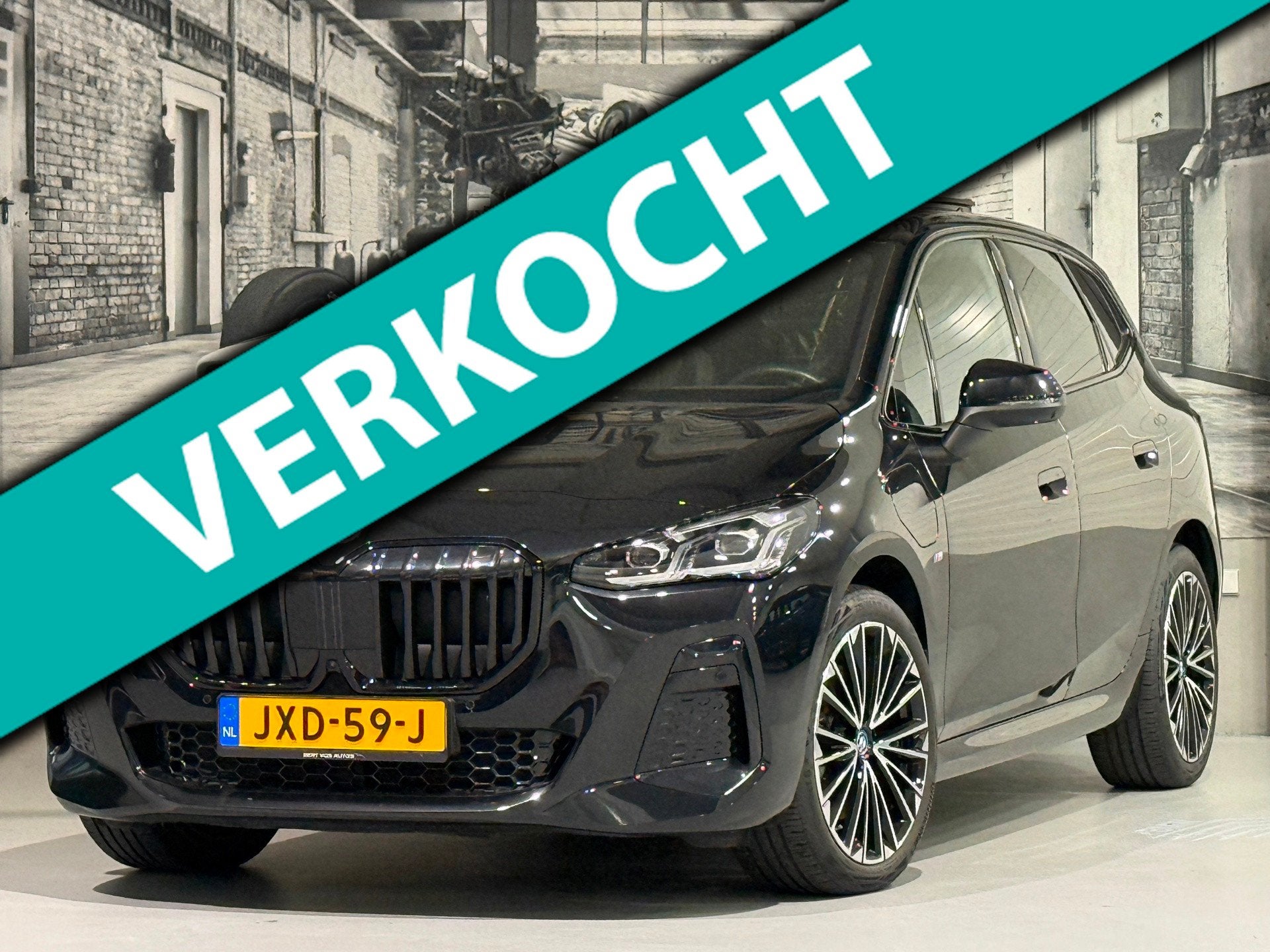BMW 2-serie Active Tourer 230e xDrive, Auto's, Dealer onderhouden, 680 km, Gebruikt, 324 pk