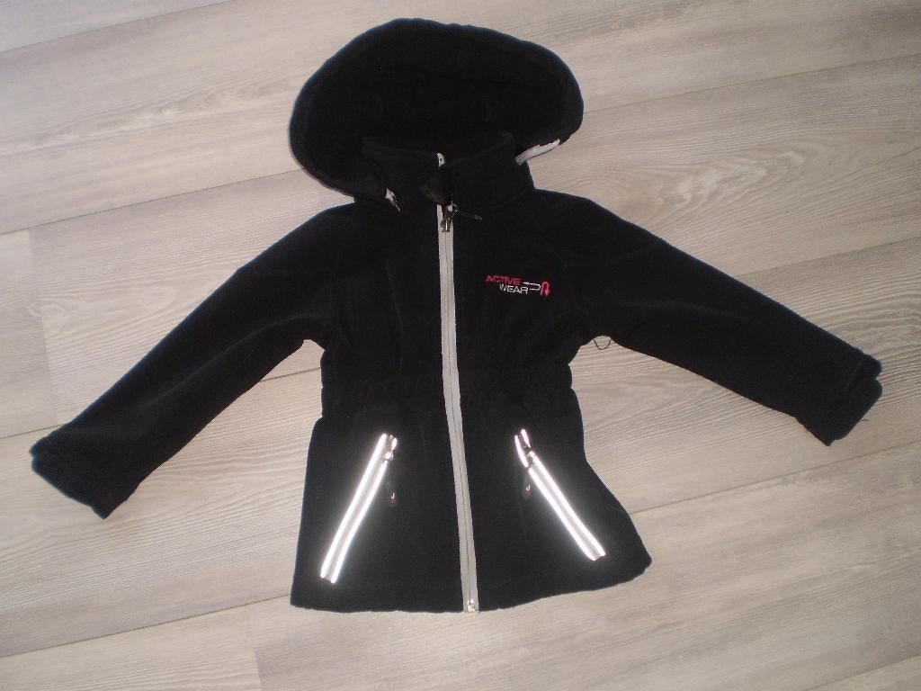 ACTIVE WEAR soft shell jasje maat 92, Kinderen en Baby's, Kinderkleding | Maat 92, Active Wear, Meisje, Ophalen of Verzenden, Zo goed als nieuw