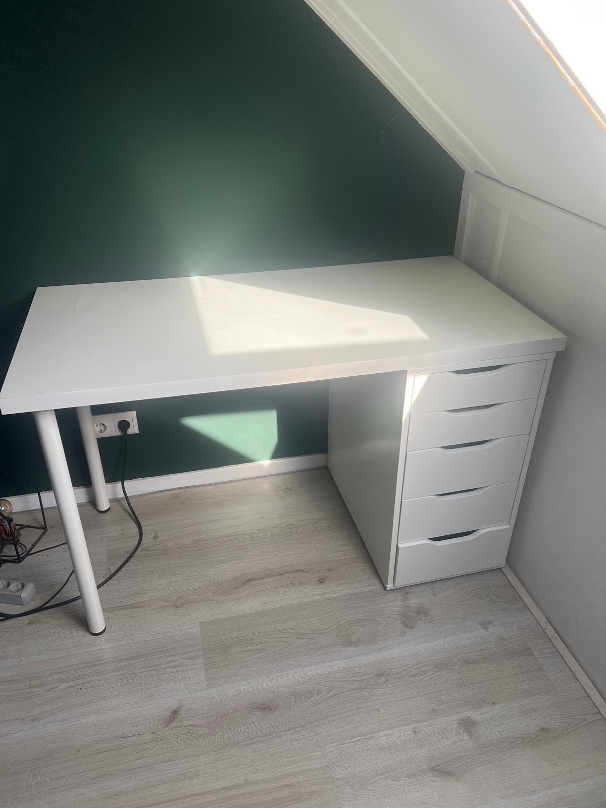 Wit bureau met ladeblok - IKEA Alex/Linnmon stijl, Gebruikt, Met lades, Spaanplaat of MDF, Ophalen of Verzenden