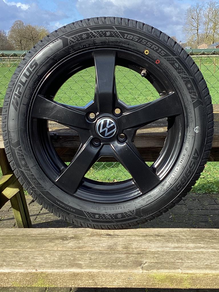 15” Vw Up/Seat Mii/Skod Citygo 185-55-15 A-plus 4seizoenen, Gebruikt, 15 inch, Banden en Velgen, All Season