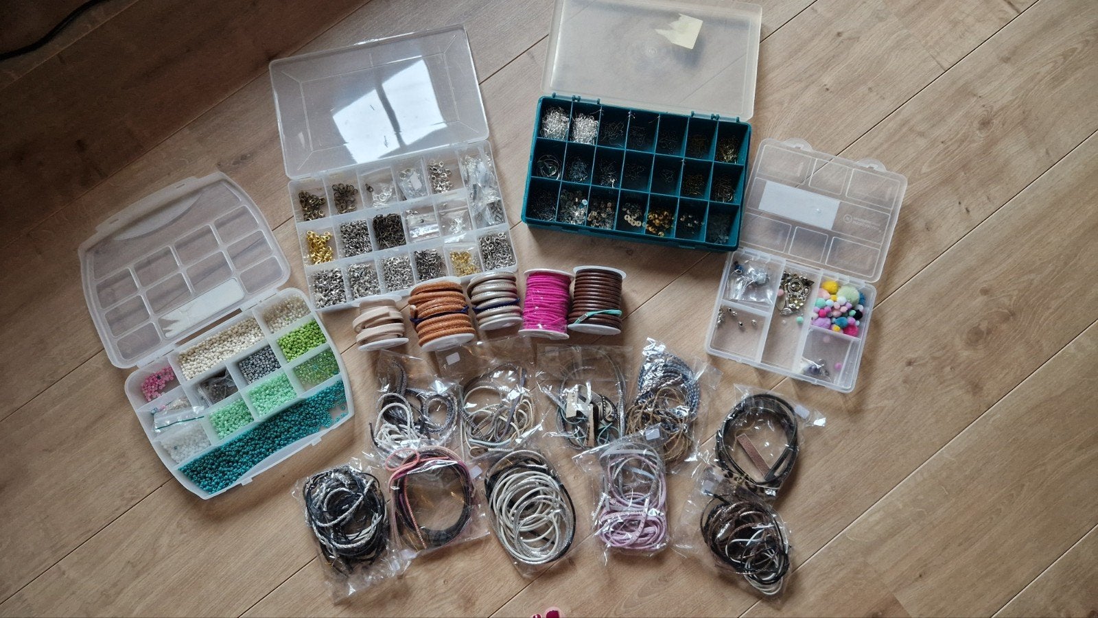 Partij onderdelen om sieraden te maken, Hobby en Vrije tijd, Kralen en Sieraden maken, Ophalen of Verzenden, Nieuw, Overige typen