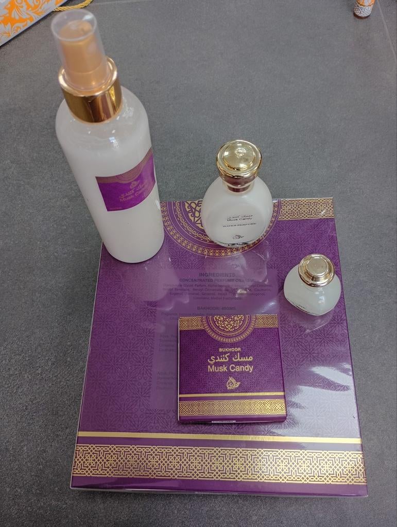 Musk Candy parfumset met body mist en olie, Ophalen of Verzenden, Nieuw
