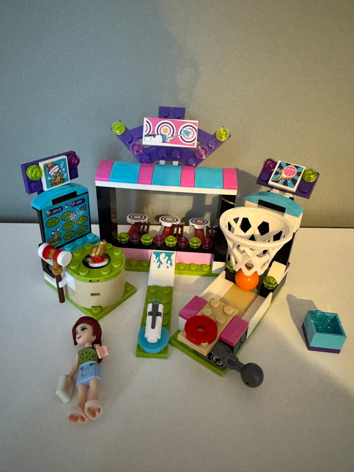 Lego Friends 41127 Pretpark Arcade - Compleet en als nieuw, Ophalen of Verzenden, Zo goed als nieuw, Overige merken