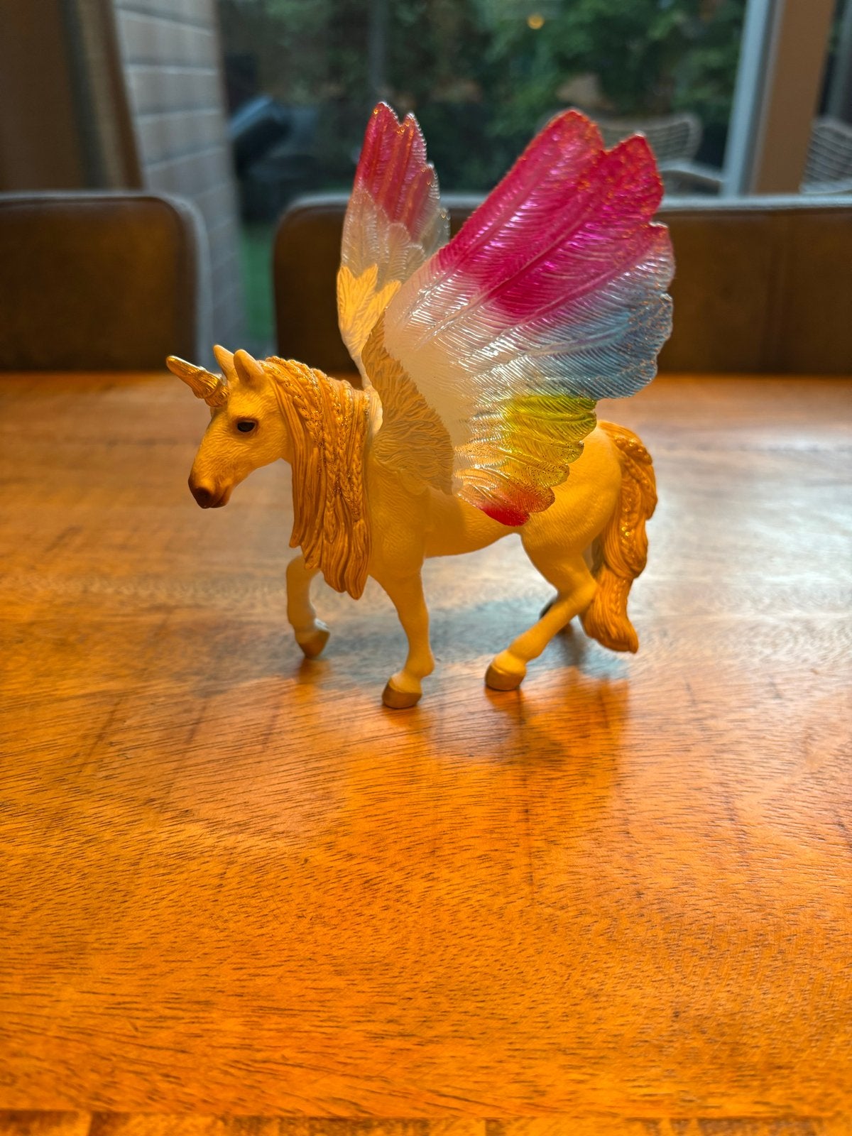 Schleich Eenhoorn met Regenboogvleugels, Kinderen en Baby's, Ophalen of Verzenden, Zo goed als nieuw, Meisje