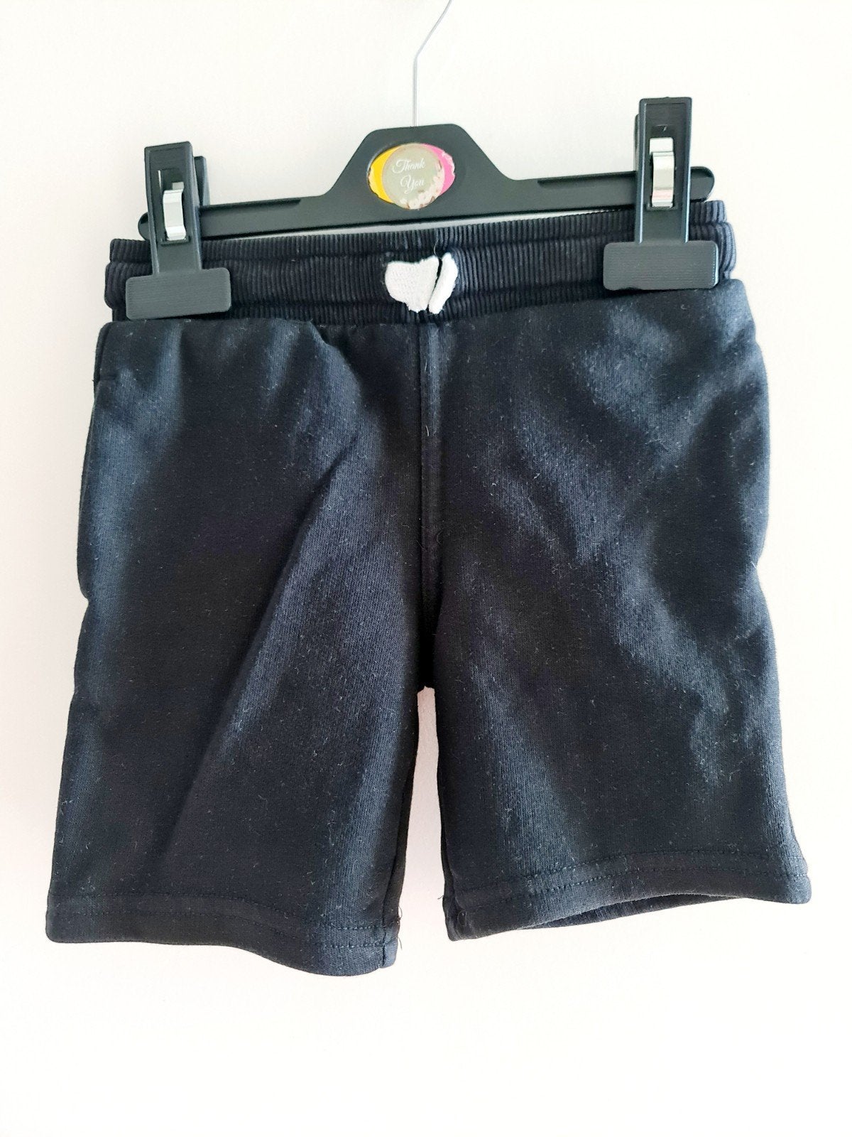 Zwarte zachte korte broek maat 98, Broek, H&M, Ophalen of Verzenden, Zo goed als nieuw