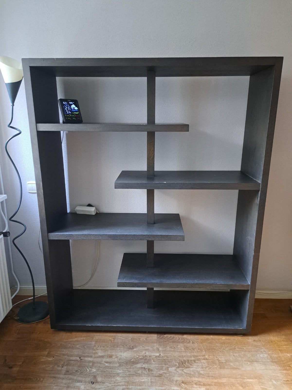 Eikenhouten kast met speelse indeling, Ophalen, Met plank(en), Gebruikt, 100 tot 150 cm