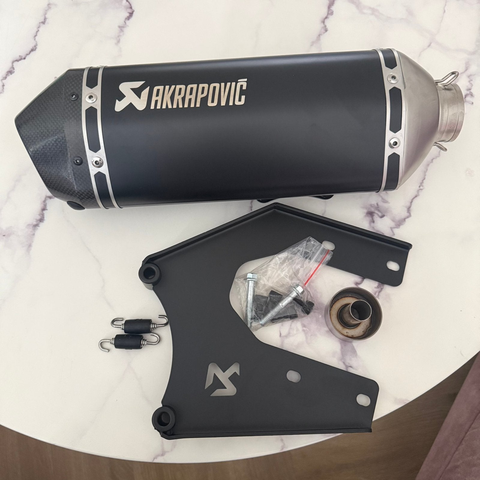 Kompleet Akrapovic uitlaat met bocht 50/80/125cc Vespa /zip, Ophalen of Verzenden, Benzine, Overige modellen