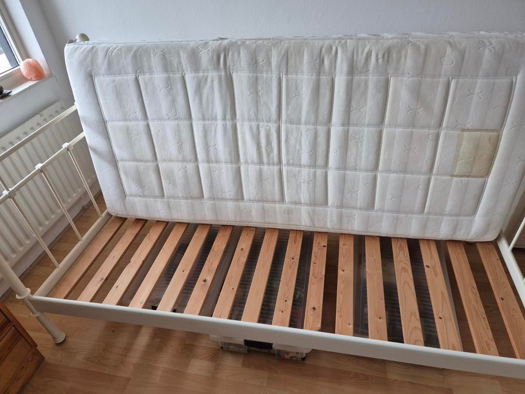 Prinsessenbed met lattenbodem en matras, Huis en Inrichting, Slaapkamer | Bedden, Ophalen, Gebruikt, 90 cm, Eenpersoons