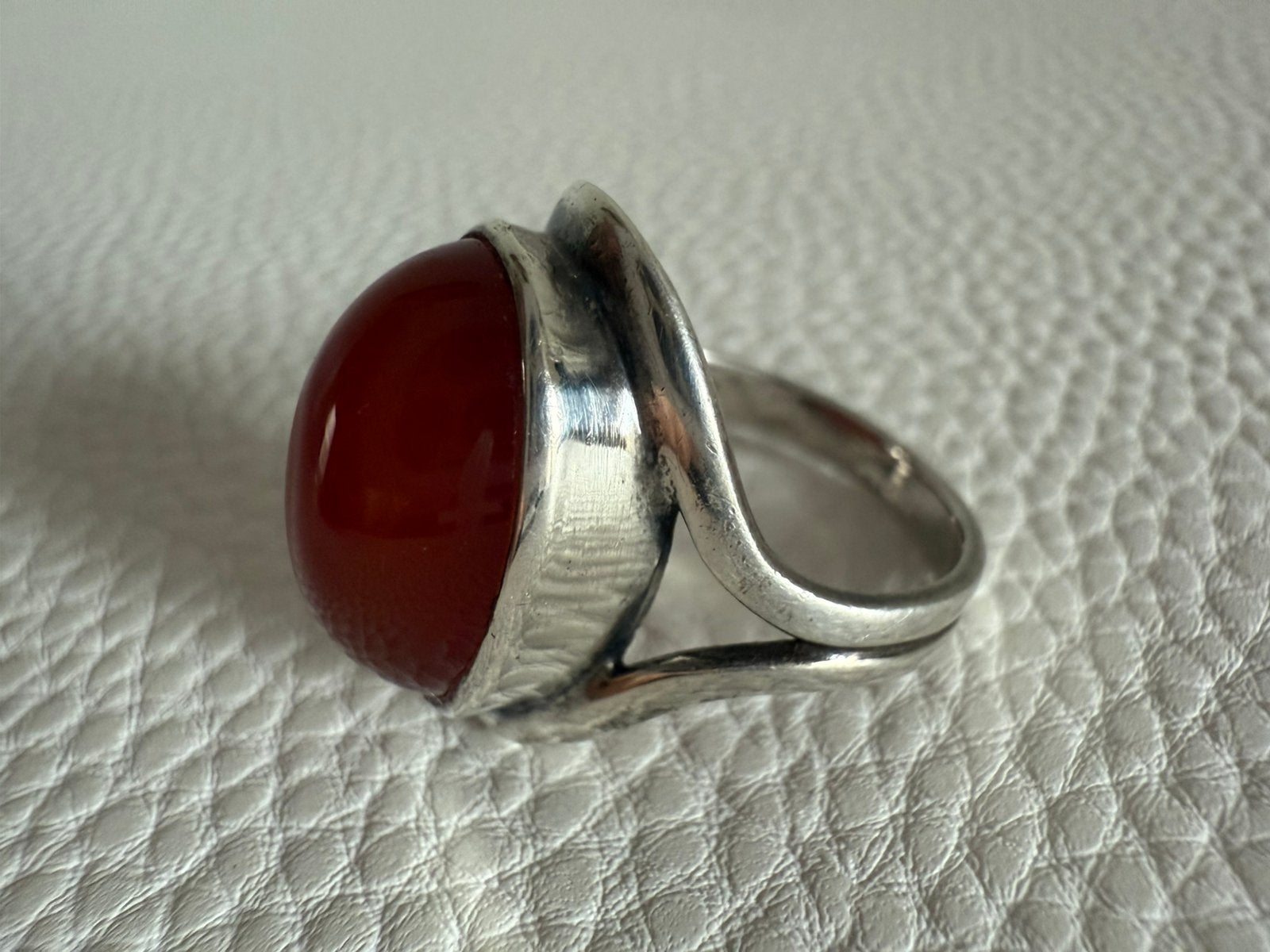 M086/ Prachtige Zilveren gesigneerde CARNEOOL ring 17, Sieraden, Tassen en Uiterlijk, Ringen, Gebruikt, Verzenden, Oranje, X