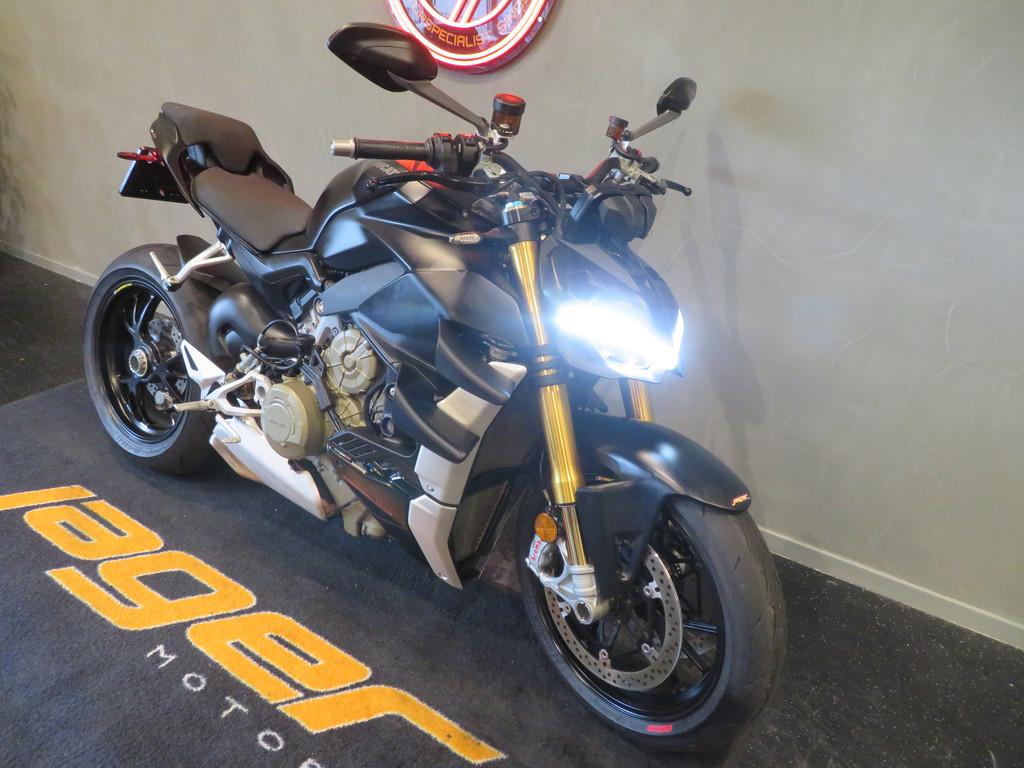 Ducati STREETFIGHTER V4S BLACK! 1E EIG! (bj 2021), Motoren, Motoren | Ducati, Bedrijf, Naked bike