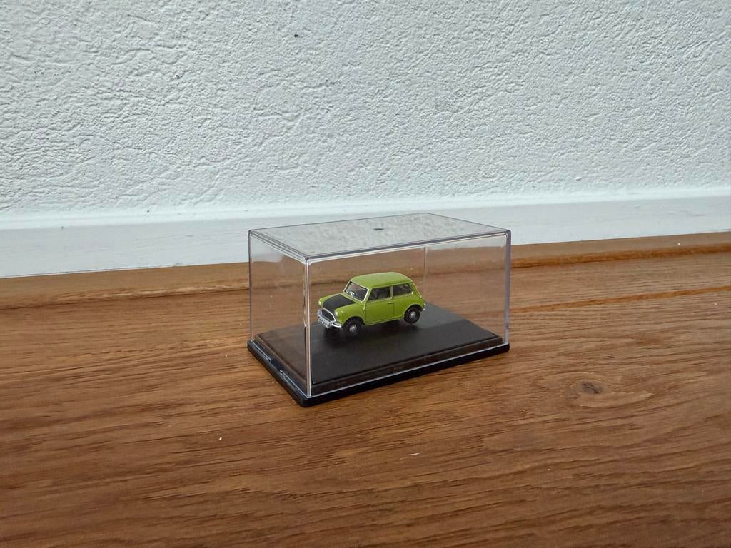 Mini Cooper modelauto in vitrine - Groen/Zwart Mister Bean, Ophalen of Verzenden, Zo goed als nieuw, Auto, Overige merken