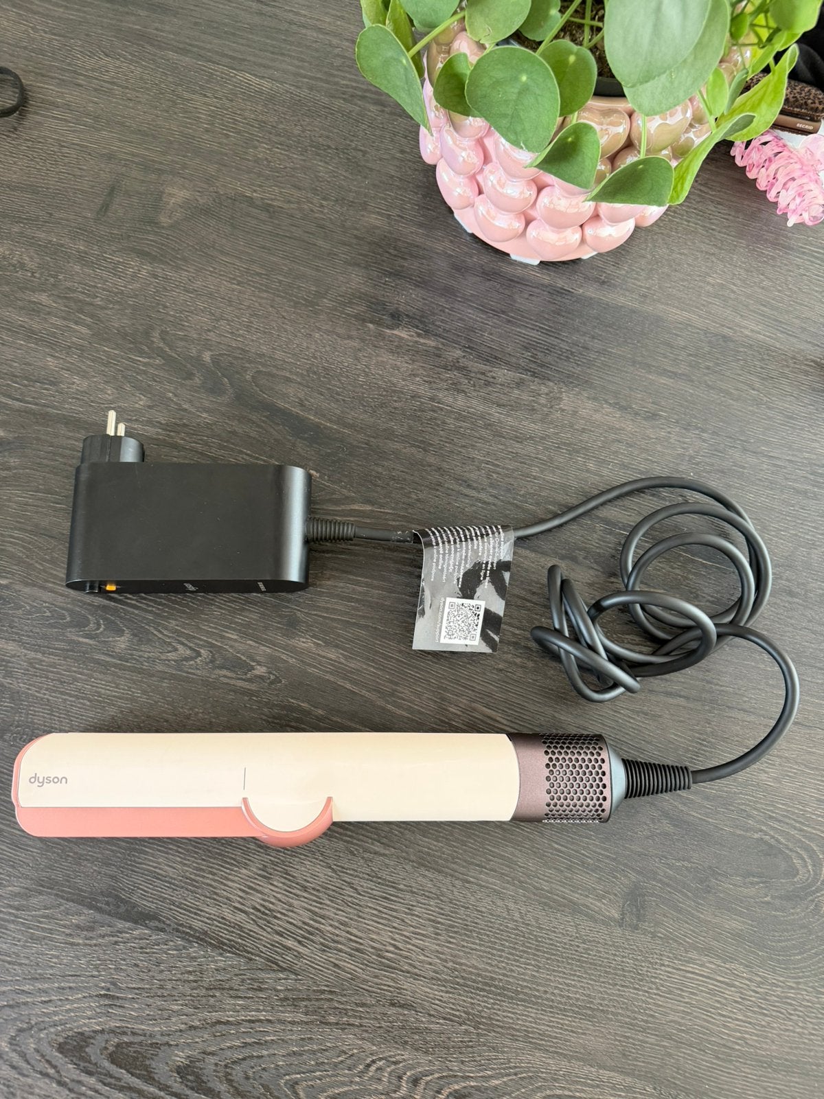 Dyson Airstrait Pink/Rose, Sieraden, Tassen en Uiterlijk, Uiterlijk | Haarverzorging, Ophalen, Zo goed als nieuw, Krultang of Stijltang