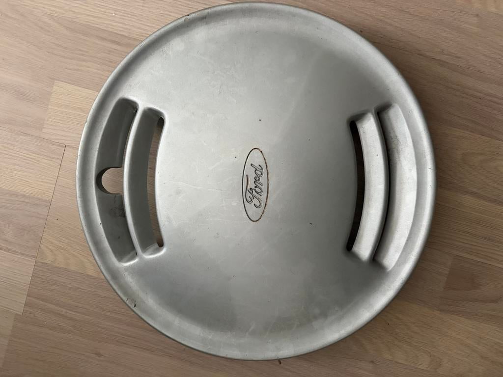 Oldtimer wieldop ford sierra mk1, Auto diversen, Wieldoppen, Ophalen of Verzenden, Zo goed als nieuw