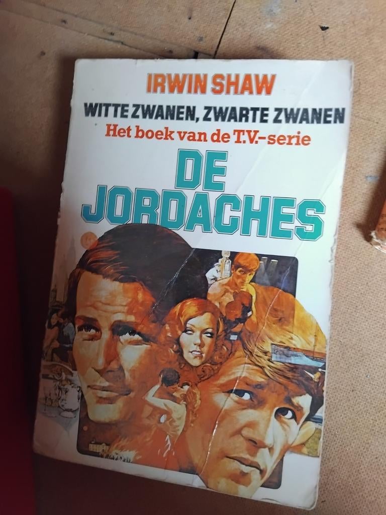 De Jordaches - Irwin Shaw (Het boek van de T.V.-serie), Ophalen of Verzenden, Gelezen, Irwin Shaw, Europa overig